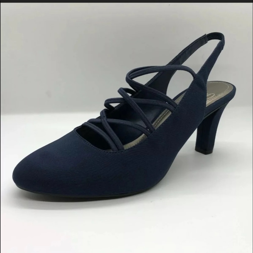 Impo stretch heels